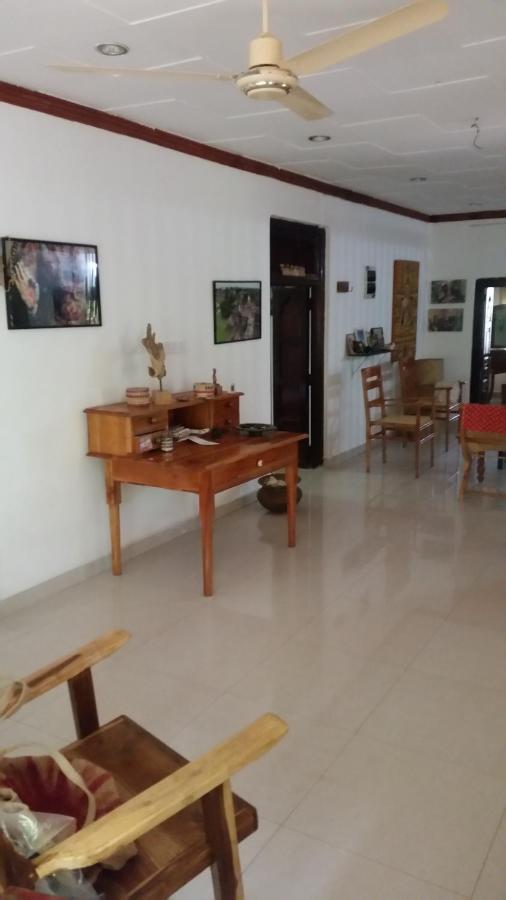 Allens Home Stay Jaffna Ngoại thất bức ảnh